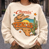Retro Distressed Choosin' Texas T-Shirt, Vintage Country Music Concert Shirt, Western Graphic Lone Star Tee, Faded Texas Pride Apparel, Cowboy Style Music Festival Top